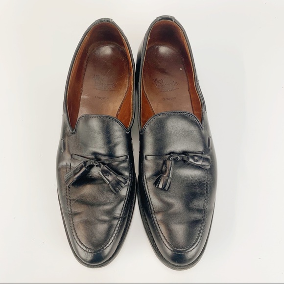 Allen Edmonds Other - Allen Edmonds Black Slip On loafers with Tassels